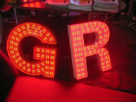  义马LED发光字常见的安装误区。